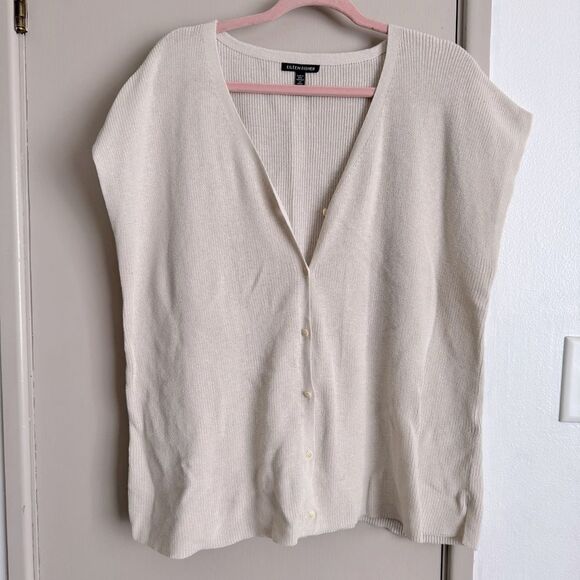 Eileen Fisher V-Neck Cap Sleeve Crepe Button Front Vest - Picture 2 of 8